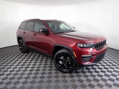 New 2025 Jeep Grand Cherokee Limited w/ Black Appearance Package