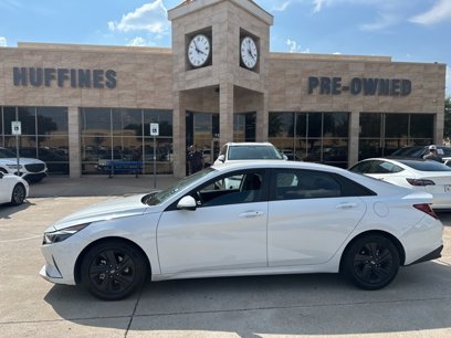 Used 2021 Hyundai Elantra SEL w/ Convenience Package