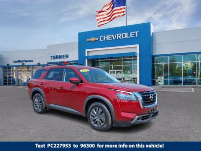 Used 2023 Nissan Pathfinder SV