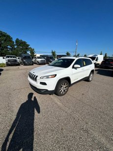 Used 2016 Jeep Cherokee Latitude w/ Comfort & Sound Group