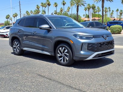 New 2025 Volkswagen Tiguan S