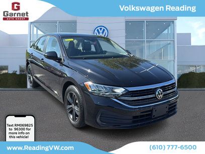Certified 2024 Volkswagen Jetta SE w/ Panoramic Sunroof Package