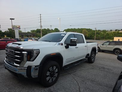 Used 2024 GMC Sierra 2500 SLT w/ Max Trailering Package