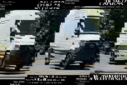 New 2025 Mercedes-Benz Sprinter 2500