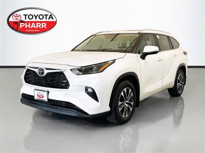 Used 2023 Toyota Highlander XLE