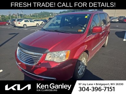 Used 2016 Chrysler Town & Country Touring w/ Driver Convenience Group