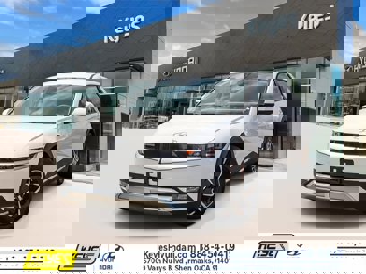 New 2024 Hyundai Ioniq 5 SEL