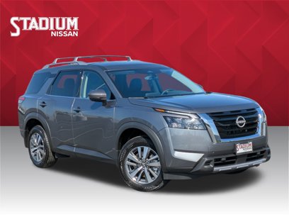 New 2025 Nissan Pathfinder SL