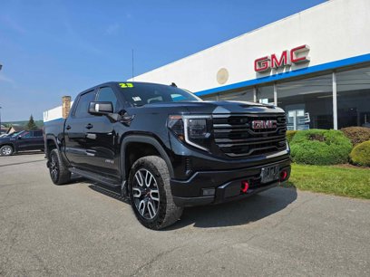 Used 2023 GMC Sierra 1500 AT4 w/ AT4 Premium Package