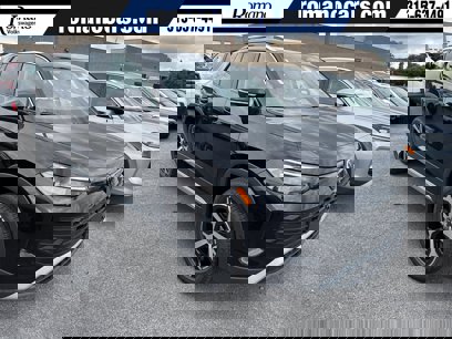 New 2025 Volkswagen Tiguan SE
