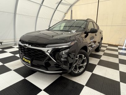 New 2025 Chevrolet Trax LT w/ Sunroof Package
