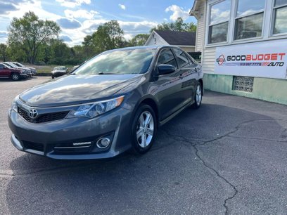 Used 2014 Toyota Camry SE