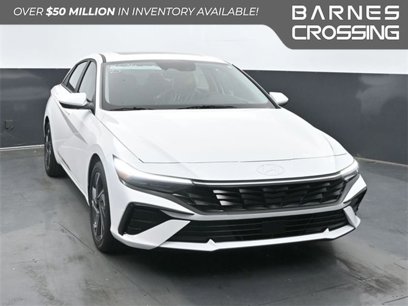 Used 2025 Hyundai Elantra SEL