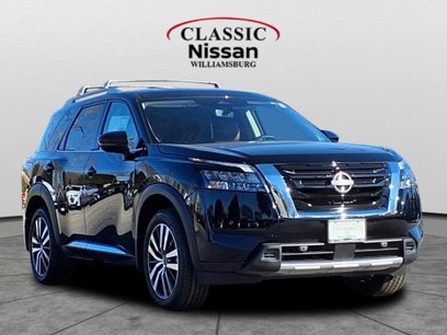 New 2025 Nissan Pathfinder Platinum w/ Cargo Package
