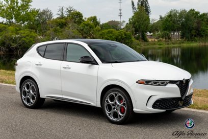 New 2025 Alfa Romeo Tonale Tributo Italiano