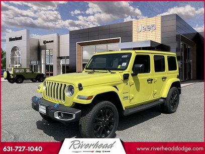 New 2023 Jeep Wrangler Sahara w/ Cold Weather Group