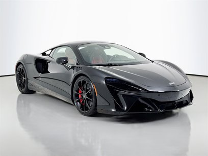 New 2025 McLaren Artura