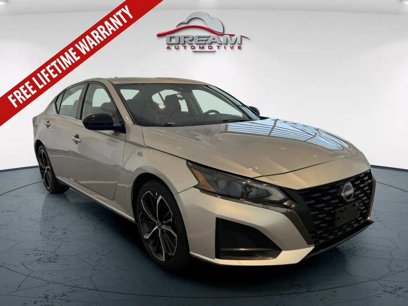 Used 2023 Nissan Altima 2.5 SR