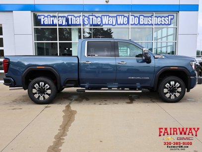 New 2025 GMC Sierra 2500 Denali