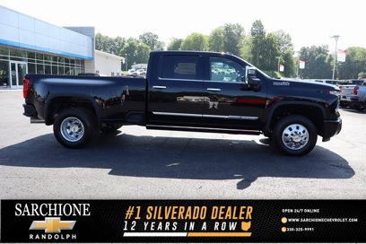 New 2025 Chevrolet Silverado 3500 High Country w/ Technology Package