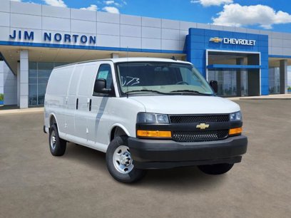 New 2025 Chevrolet Express 3500 Extended w/ Driver Convenience Package