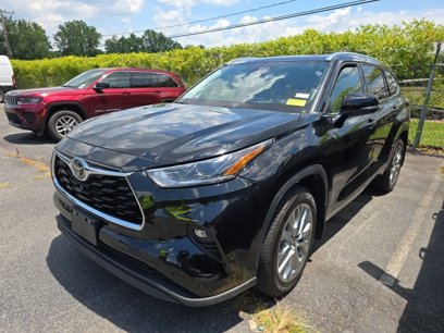 Used 2022 Toyota Highlander Limited