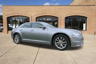 Used 2018 Chrysler 300 Limited w/ Safetytec Plus Group