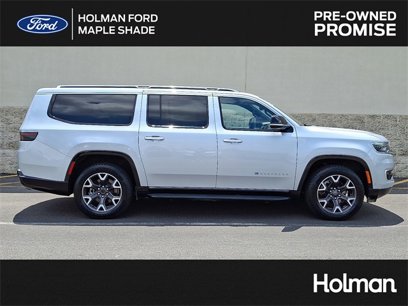 Used 2023 Jeep Wagoneer L Series III w/ Preferred Equipment Group