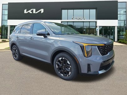New 2025 Kia Sorento S