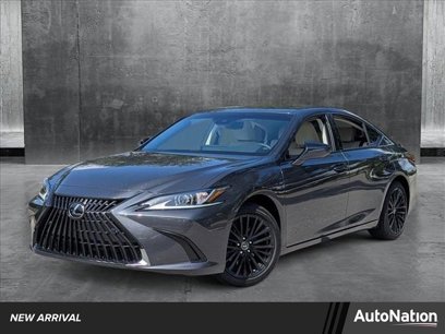 Used 2025 Lexus ES 300h w/ Premium Package