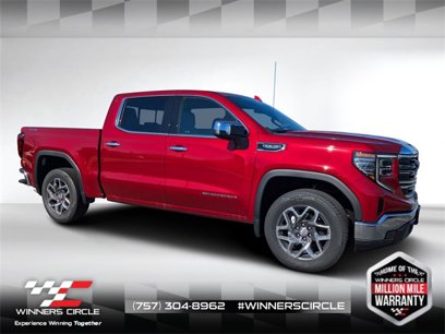 New 2025 GMC Sierra 1500 SLT w/ SLT Convenience Package