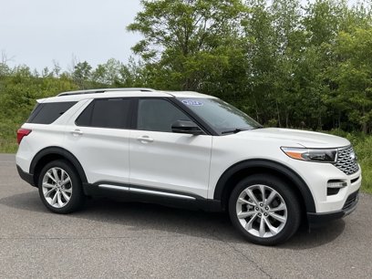 Used 2024 Ford Explorer Platinum w/ Technology Package