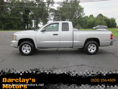 Used 2008 Dodge Dakota SLT