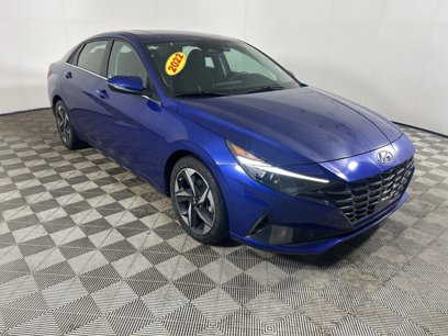Certified 2022 Hyundai Elantra SEL w/ Convenience + Premium Package