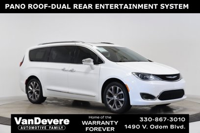 Used 2017 Chrysler Pacifica Limited
