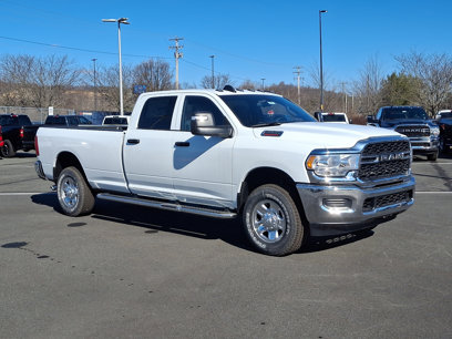 New 2024 RAM 2500 Tradesman w/ Chrome Appearance Group