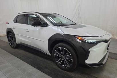 Used 2024 Toyota bZ4X XLE w/ Weather Package