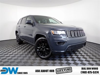 Used 2017 Jeep Grand Cherokee Altitude
