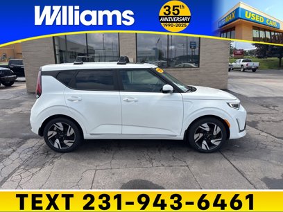 Used 2023 Kia Soul GT-Line w/ GT-Line Technology Package