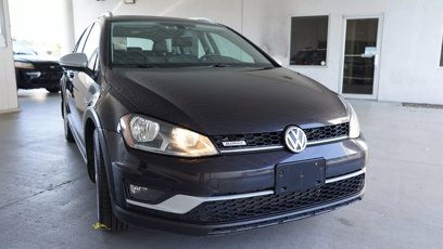 Used 2017 Volkswagen Golf Alltrack S
