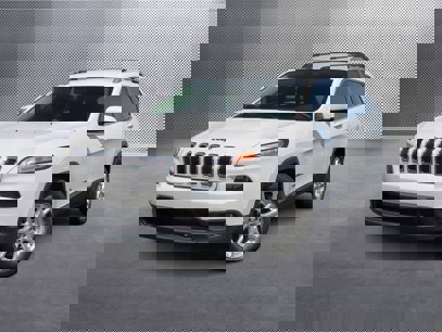 Used 2018 Jeep Cherokee Latitude