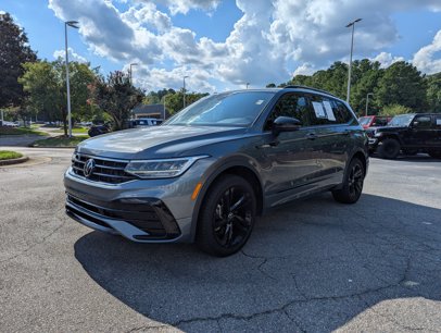 Used 2023 Volkswagen Tiguan SE R-Line