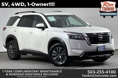 Used 2024 Nissan Pathfinder SV