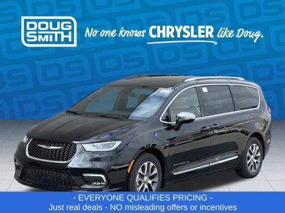 New 2025 Chrysler Pacifica Pinnacle