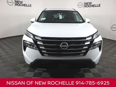 New 2025 Nissan Rogue Platinum w/ Tech Package