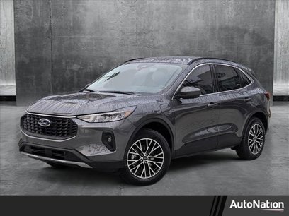 New 2025 Ford Escape SE