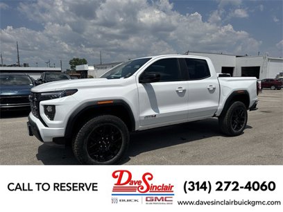 New 2025 GMC Canyon AT4