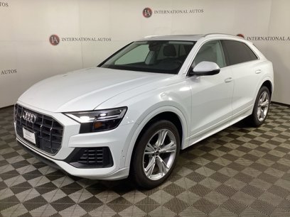 Certified 2022 Audi Q8 Premium