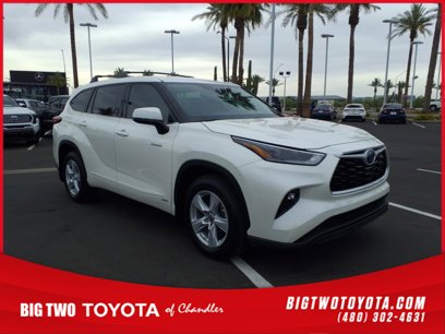 Used 2021 Toyota Highlander LE