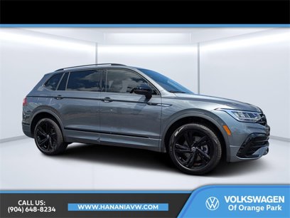 Certified 2024 Volkswagen Tiguan SE R-Line